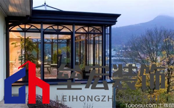 頂樓露臺(tái)陽(yáng)光房