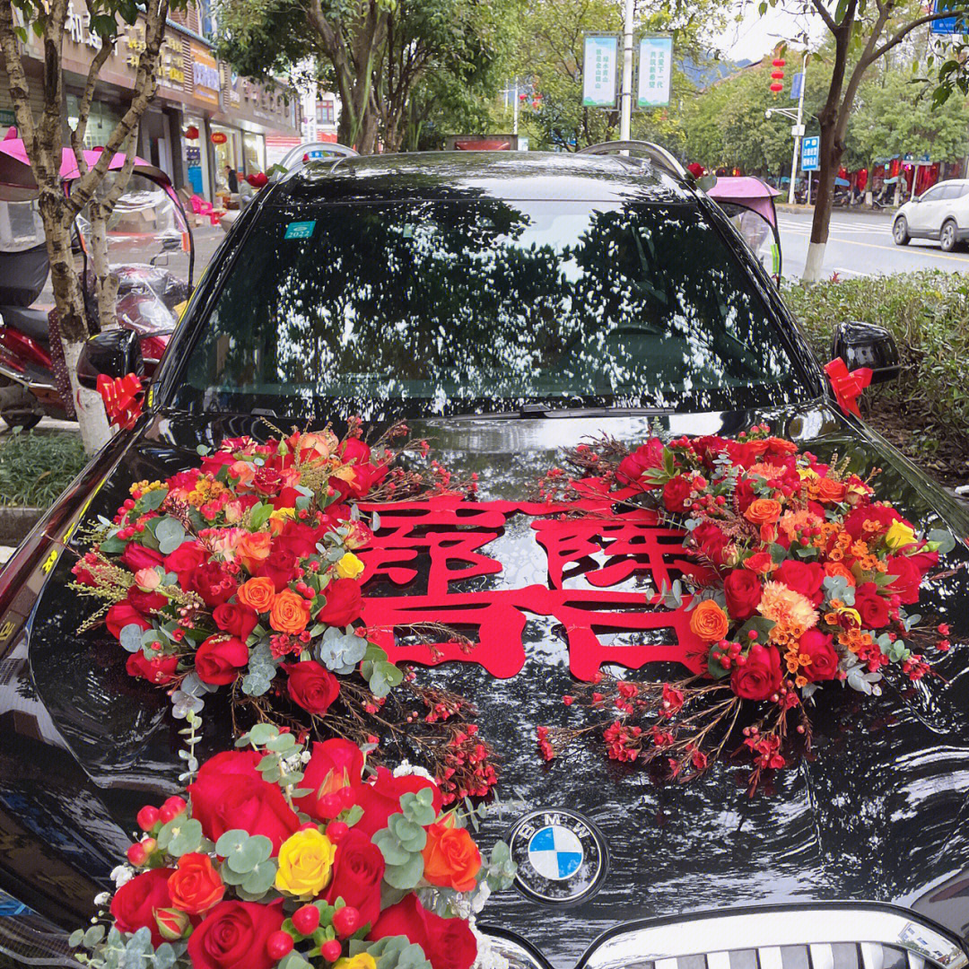 廈門哪里有婚車裝飾_廈門婚車裝飾去哪里_廈門婚慶車隊