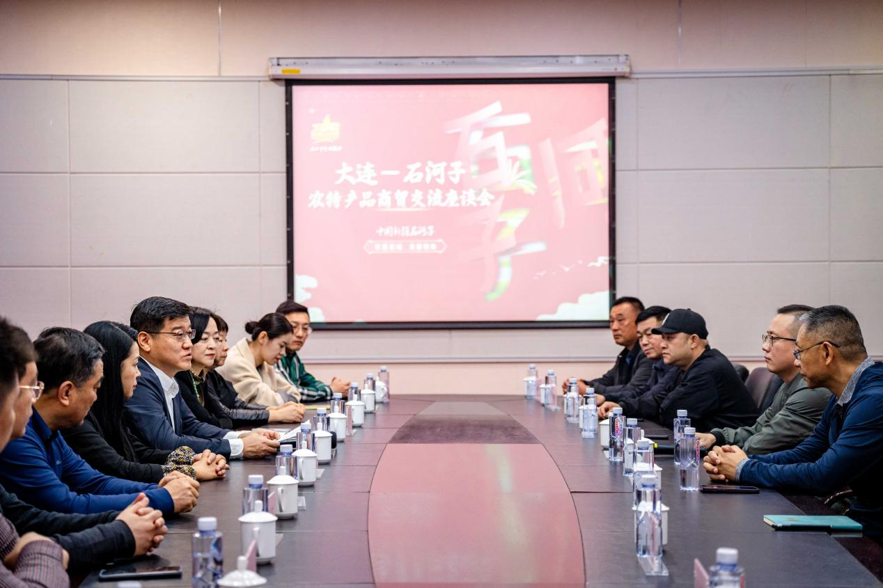 _展銷、簽約、洽談、直播精彩不斷 “石河子參展團”火出了圈_展銷、簽約、洽談、直播精彩不斷 “石河子參展團”火出了圈