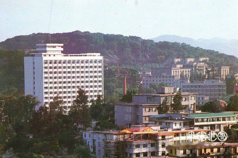 廈門(mén)新裝修的酒店_廈門(mén)酒店裝修公司_廈門(mén)最好的酒店室內(nèi)裝修公司