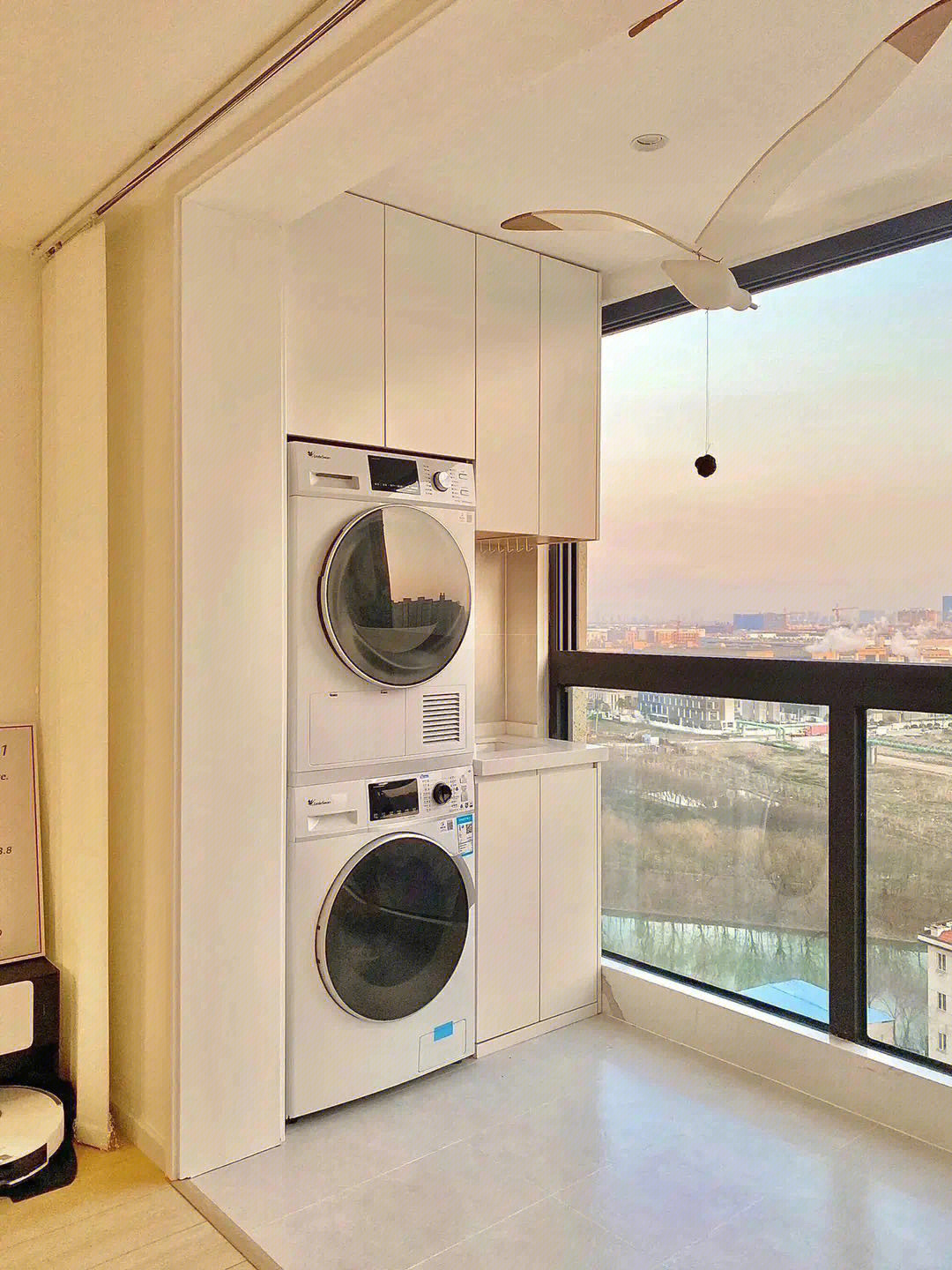 廈門陽臺(tái)裝修改造_想改造一下陽臺(tái)得找誰_廈門陽臺(tái)外擴(kuò)