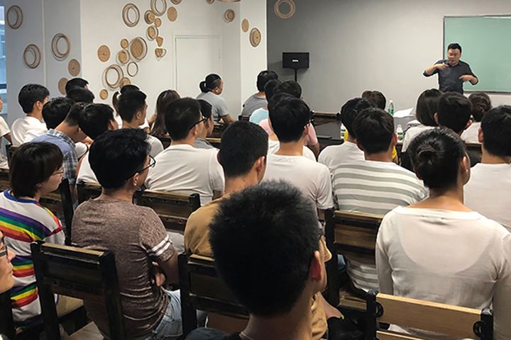 廈門家居設(shè)計_廈門家具設(shè)計師招聘_廈門家具設(shè)計公司