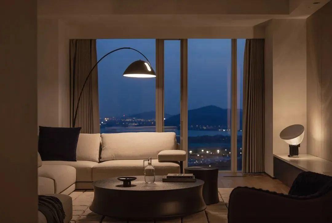 廈門(mén)島內(nèi)裝修公司電話_廈門(mén)奧網(wǎng)城裝修_廈門(mén)裝修電話