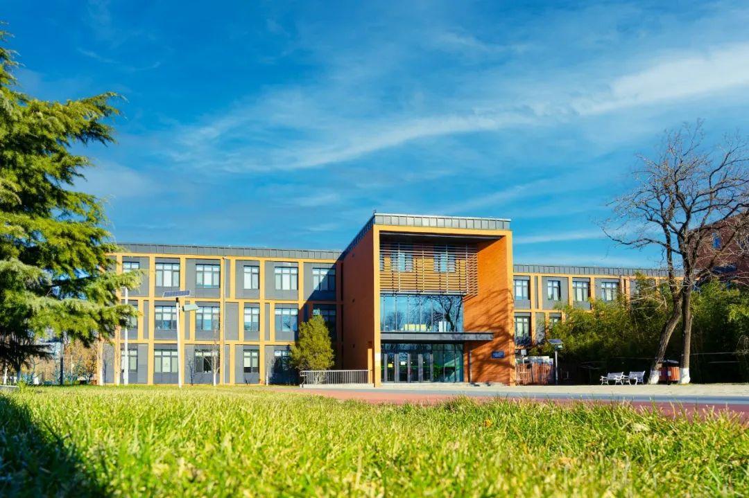 廈門上市的裝修公司_廈門十強(qiáng)裝飾公司_廈門裝修上市公司排名