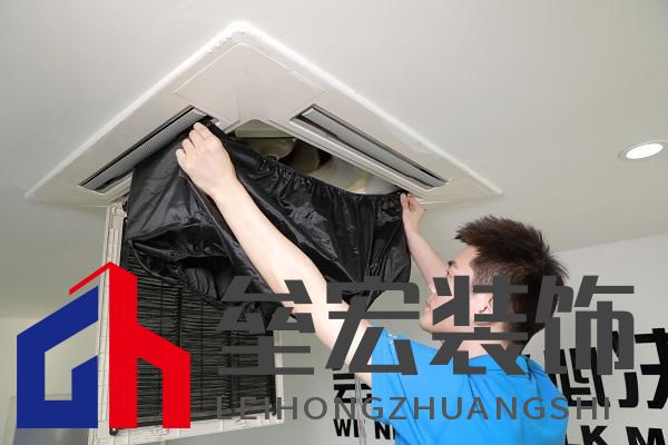 揭秘“小病大修”現(xiàn)象，啄木鳥家庭維修構(gòu)筑誠(chéng)信維修新生態(tài)