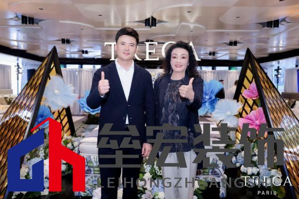 490萬奧古斯汀床墊攜手企業(yè)家張?zhí)m閃耀黃浦江，法國(guó)崔佧打造新品發(fā)布會(huì)盛宴